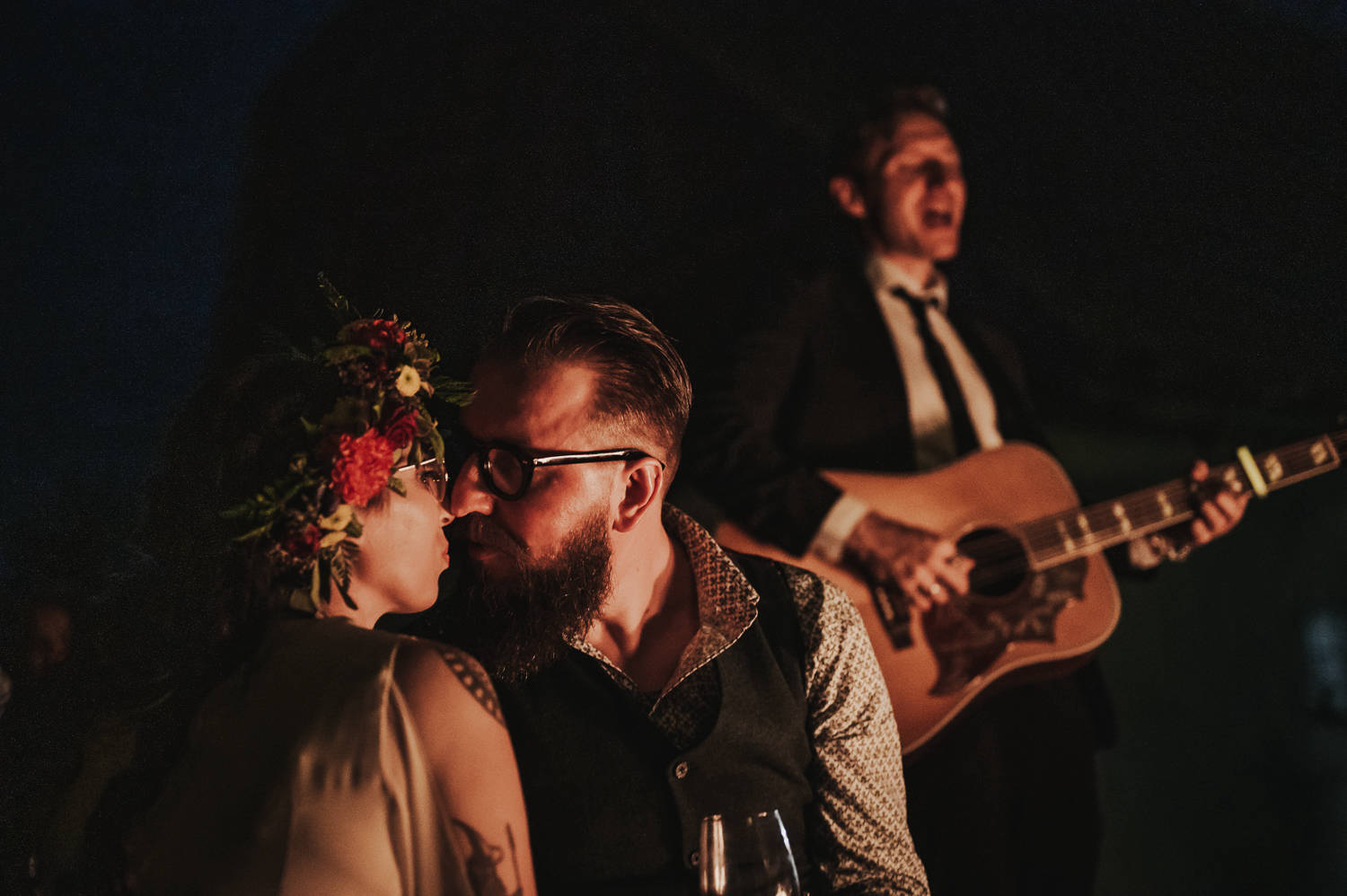Lee MacDougall singer songwriter british austria solo sänger gitarrist wien Österreich Hochzeitsmusik hochzeitssänger